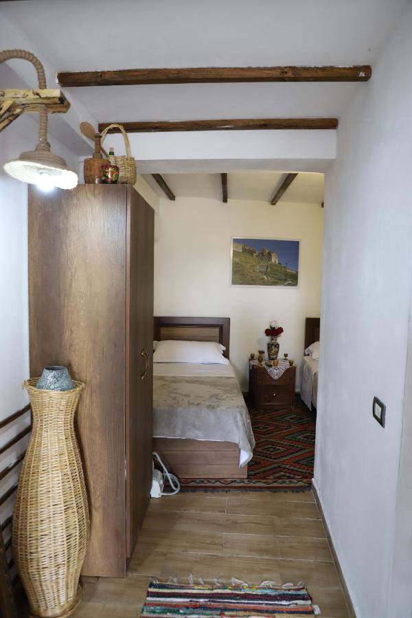 Guest House Maria - Berat Castle 외부 사진