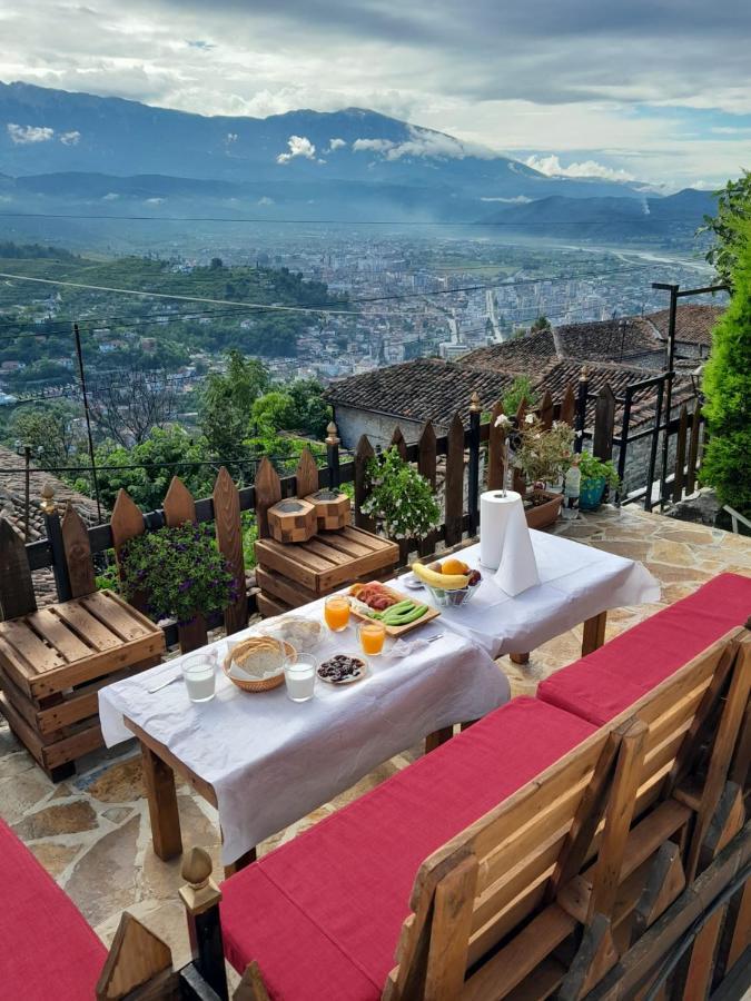 Guest House Maria - Berat Castle 외부 사진
