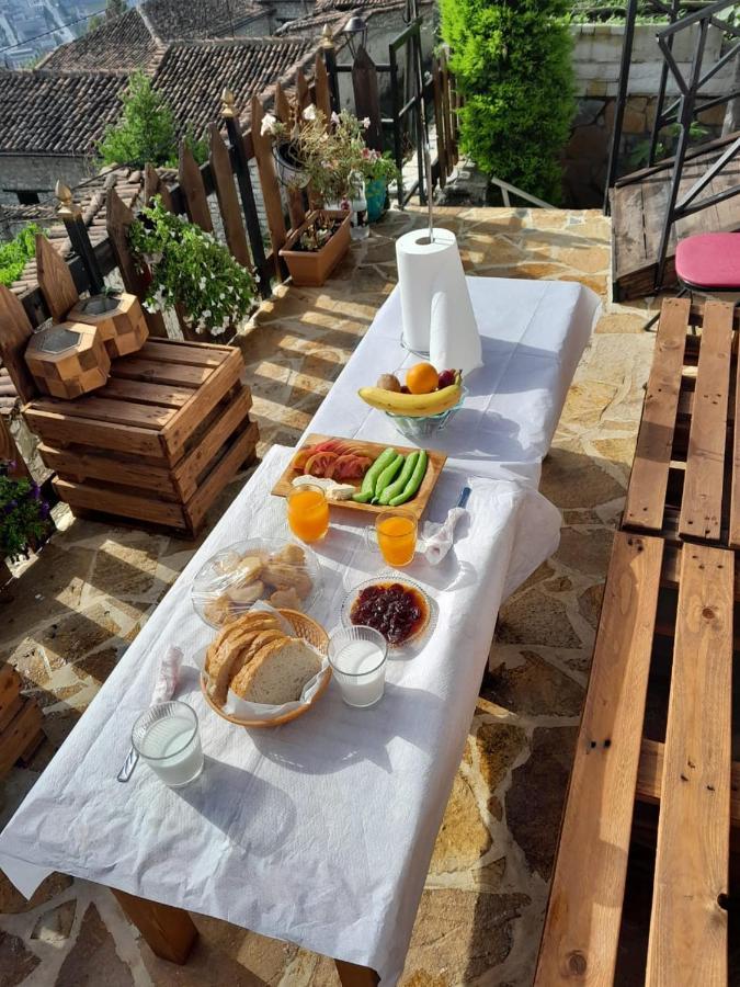 Guest House Maria - Berat Castle 외부 사진